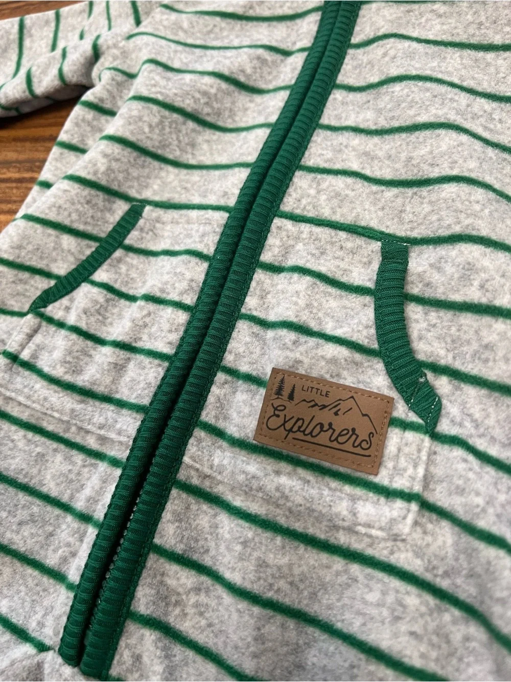 Carter’s 3M Onesie/Pant, Pjs, Outfit Bundle (5) - Winter, Green, White, Striped